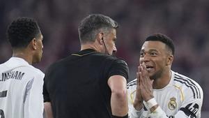 "L’àrbitre se l’ha carregat"