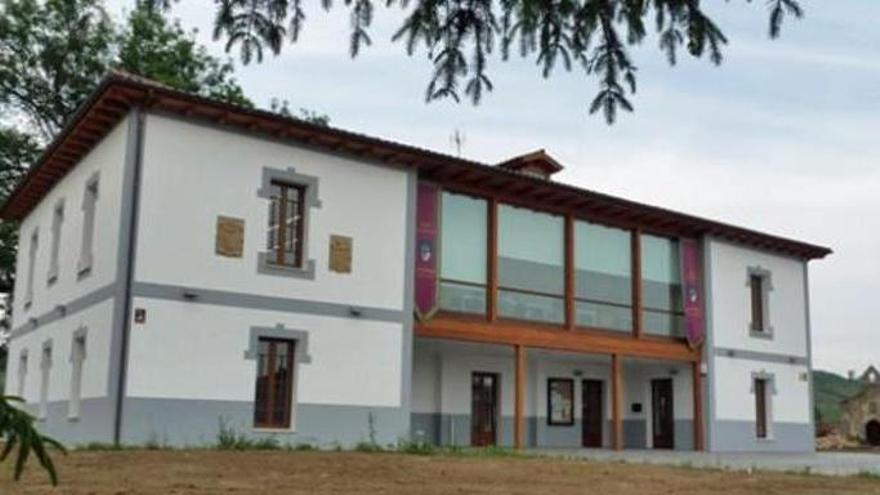 Llanera abre el plazo para los talleres de la Casa de la Cultura  para el curso que viene: ubicación, fechas y precios de cada propuesta