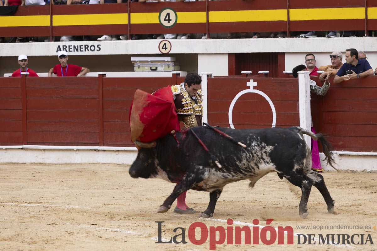 Tarde histórica en Abarán con la alternativa de José María Trigueros y el indulto de Tomás Rufo, junto a Castella salieron a hombros