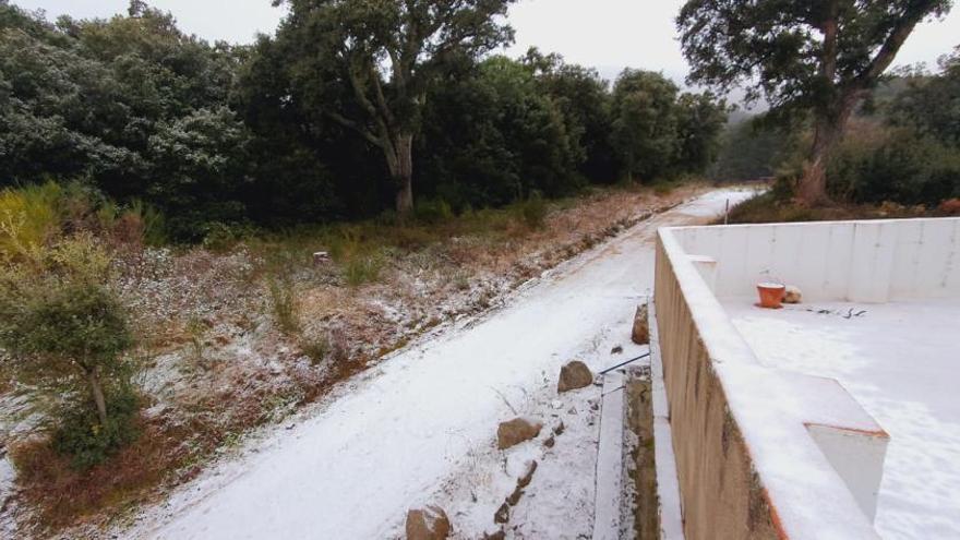 La neu fa acte de presència a l&#039;Alt Empordà