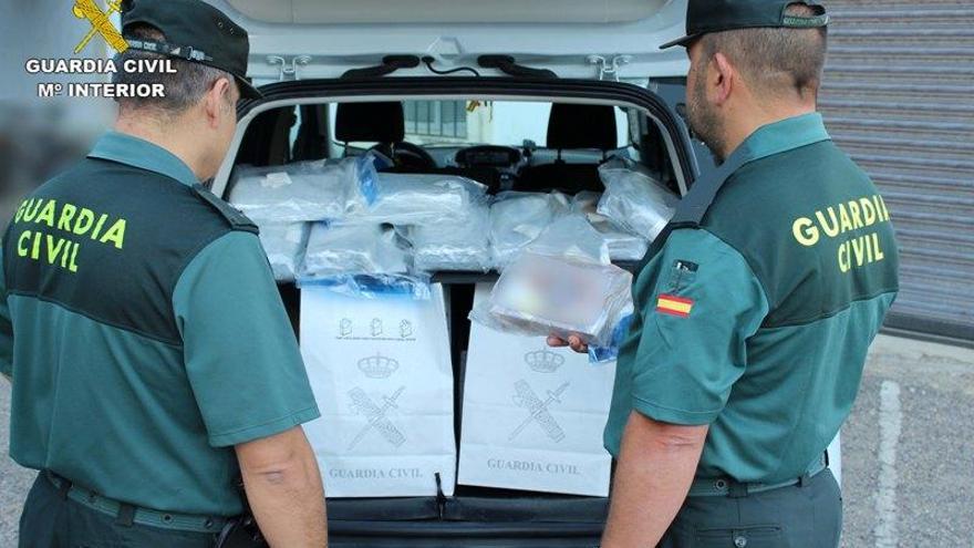 La Guardia Civil interviene en Montilla más de 11 kilogramos de cocaína