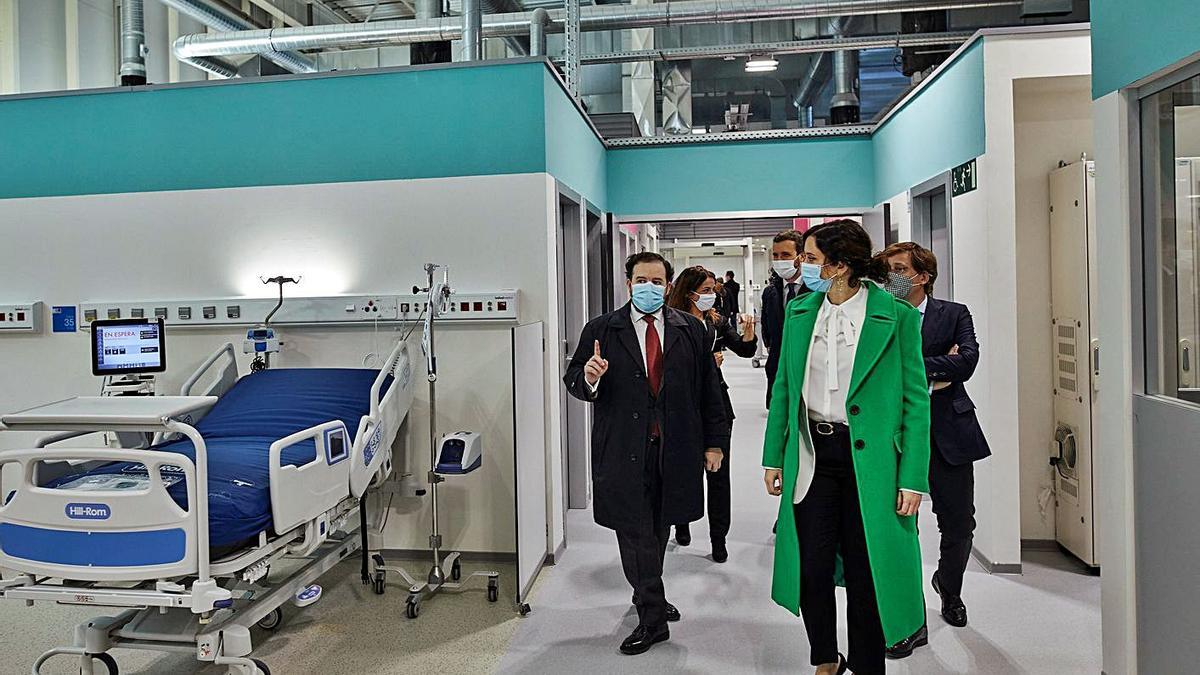 Isabel Díaz Ayuso visita las instalaciones del nuevo Hospital Enfermera Isabel Zendal. | J. Hellín