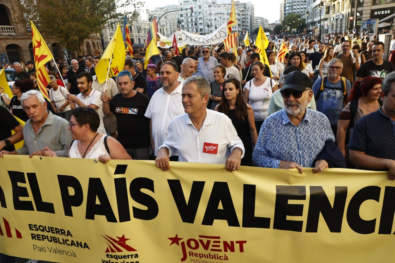 Todas las fotografías de la manifestación del 9 d'Octubre en València