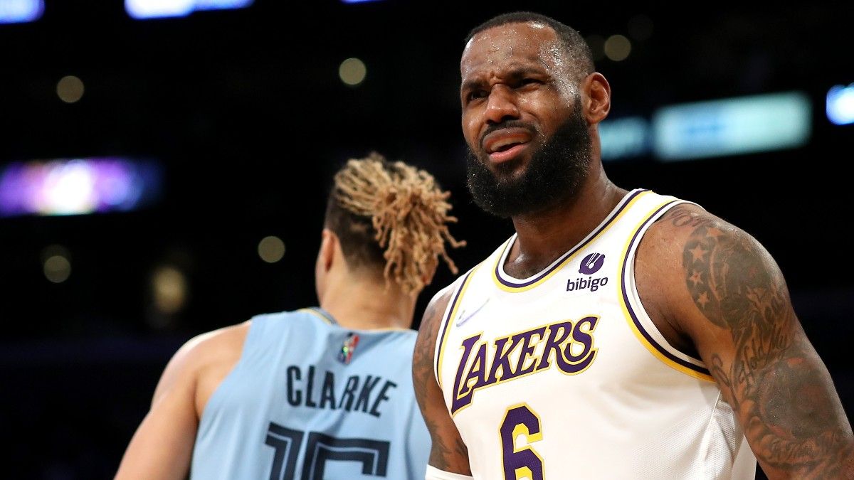 LeBron James volvió a firmar una gran actuación con los Lakers