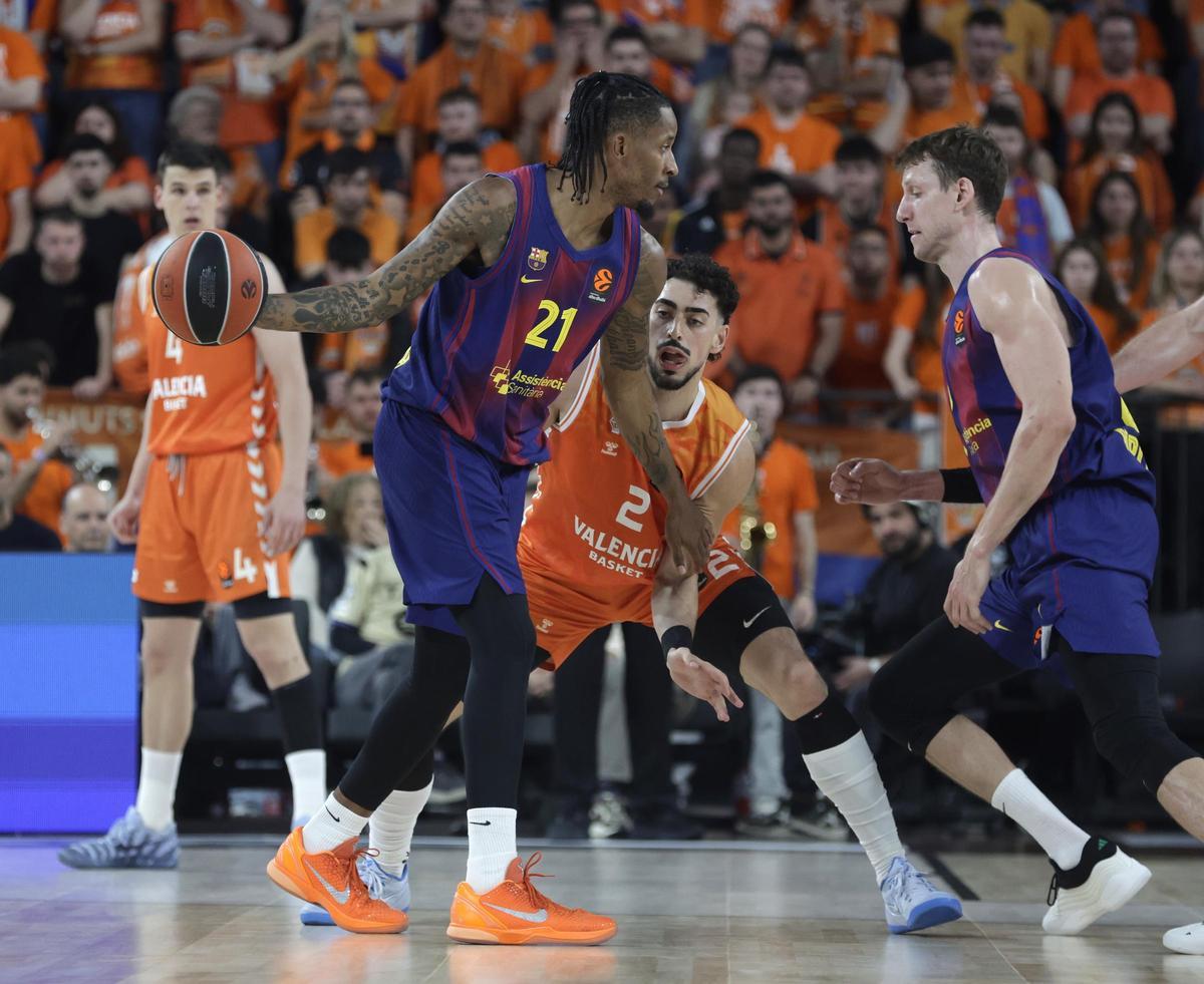 Clyburn, en una acción del encuentro ante el Valencia Basket