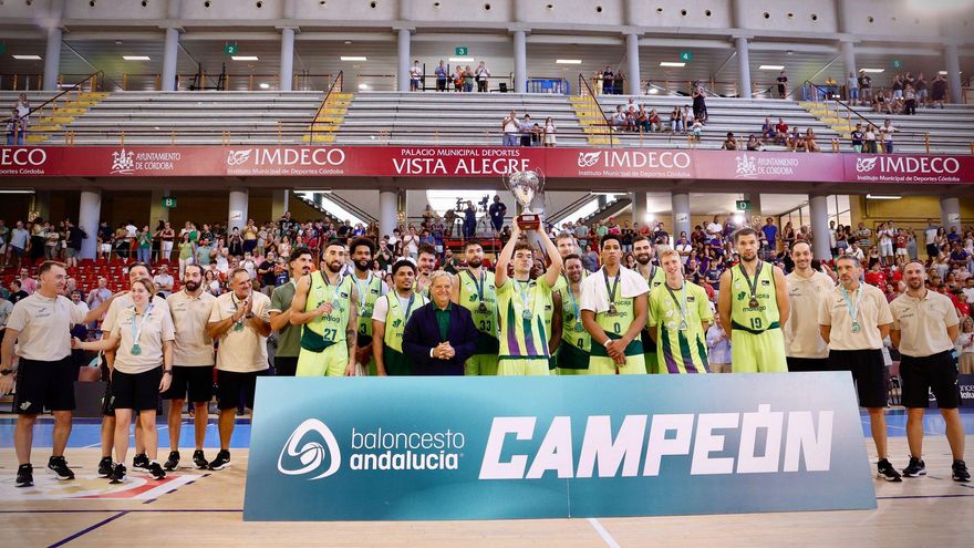 Unicaja se corona en Vista Alegre ante el Granada y se lleva la Copa Andalucía