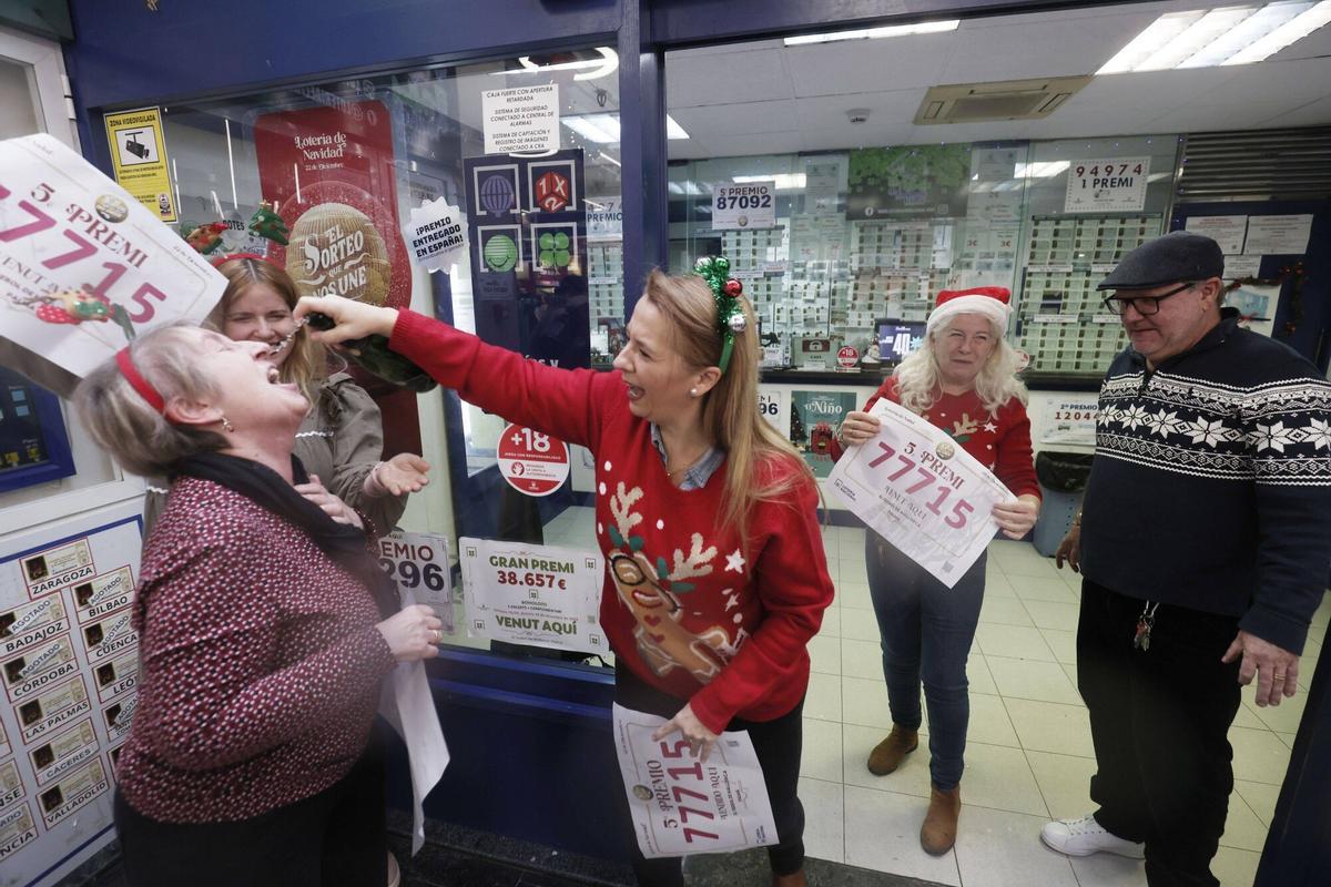 El 77715, segundo quinto premio de la Lotería de Navidad, vendido en Palma