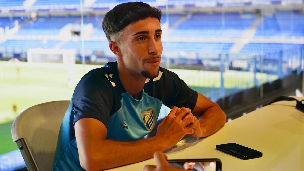 David Larrubia, jugador del Málaga CF, durante el Media Day organizado por el club este miércoles en La Rosaleda.