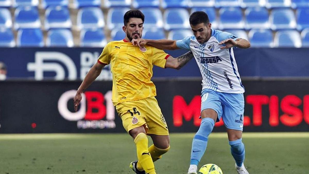 Monchu va tornar a ser titular, va veure una targeta groga i va ser substituït a la segona meitat.  | LALIGA