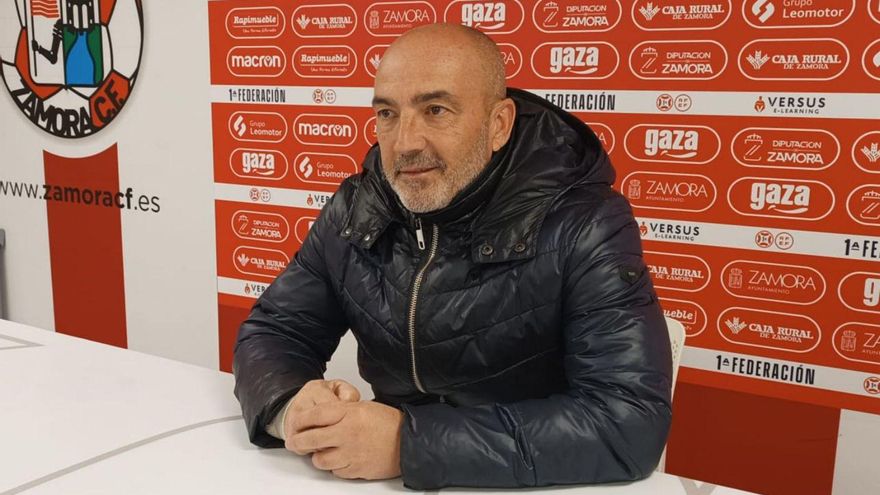 Juan Sabas, entrenador del Zamora CF: "Tenemos que ir a pasarles por encima"