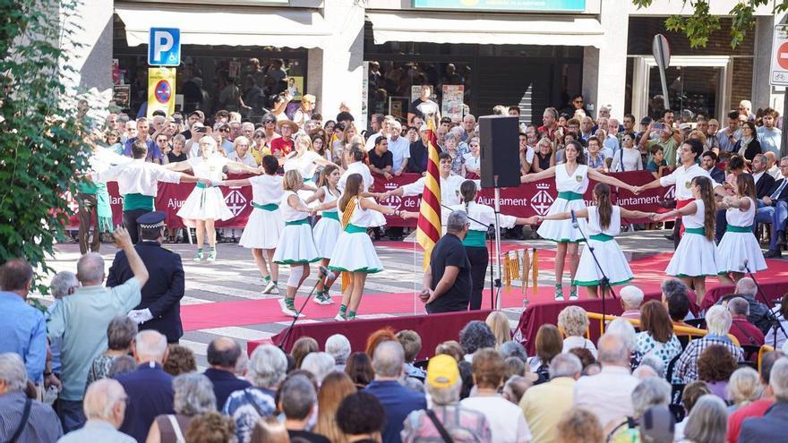Manresa viu la Diada amb una crida a la convivència de l'alcalde, que no ha passat per alt l'homicidi de Vilajosana