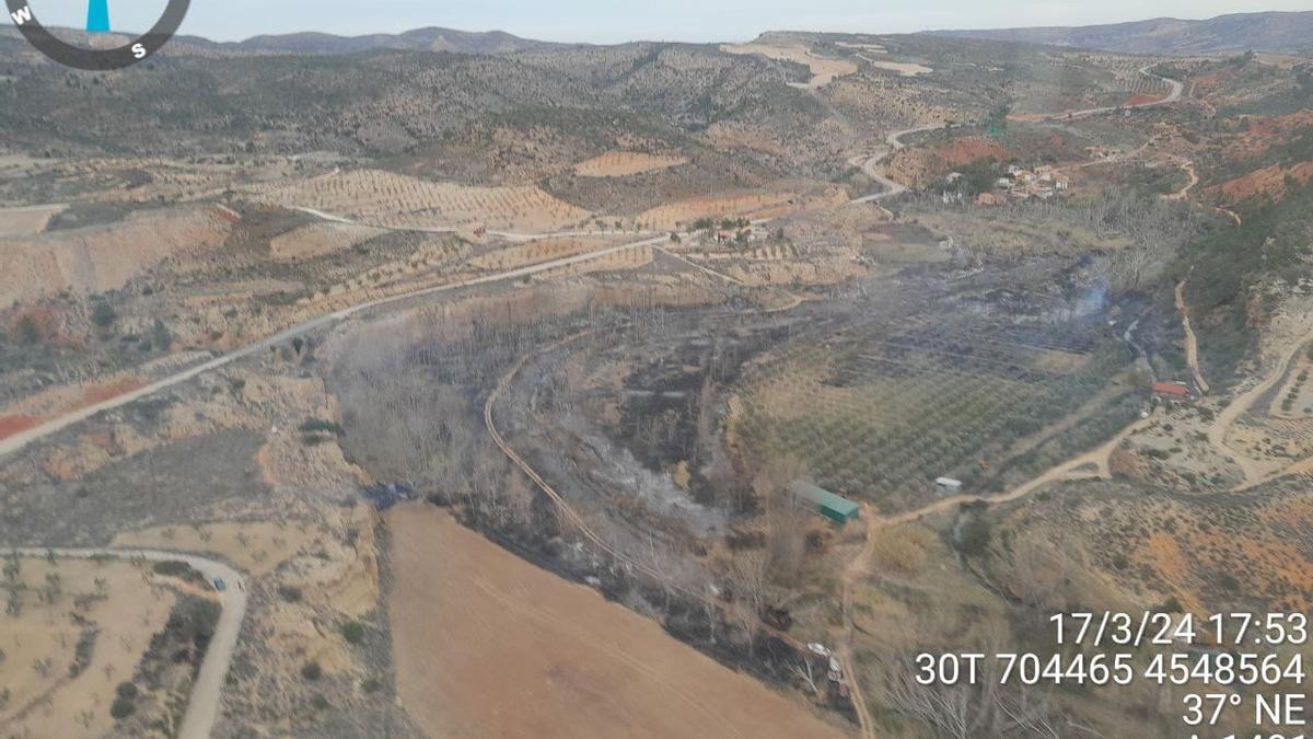 Imagen aérea de las hectáreas calcinadas por el incendio.