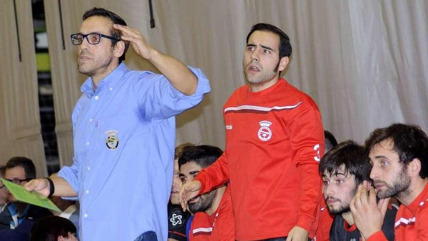 Milucho, Iago, Josiño, Ramón y Roberto Álvarez durante un partido del Lalinense. // Bernabé/Javier Lalín