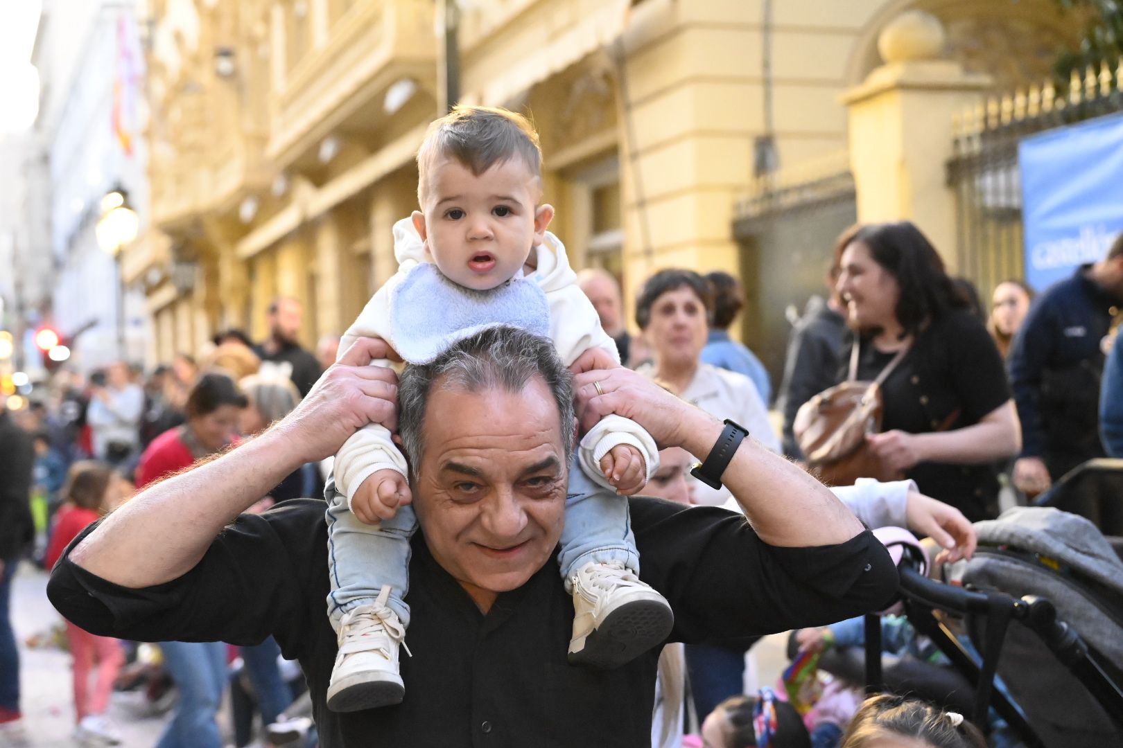 Desfile de collas y carros