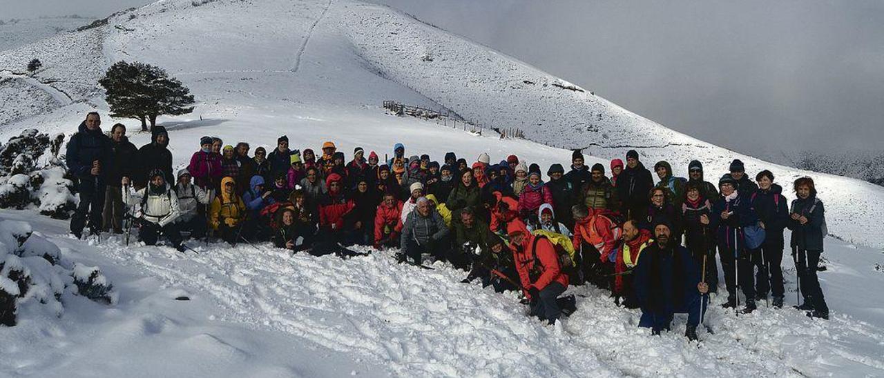 Etapa de Amigos del Camino de Siero, Noreña y Sariego entre la nieve