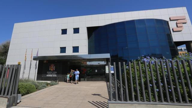 Oficinas de la Seguridad Social en Cornellà.