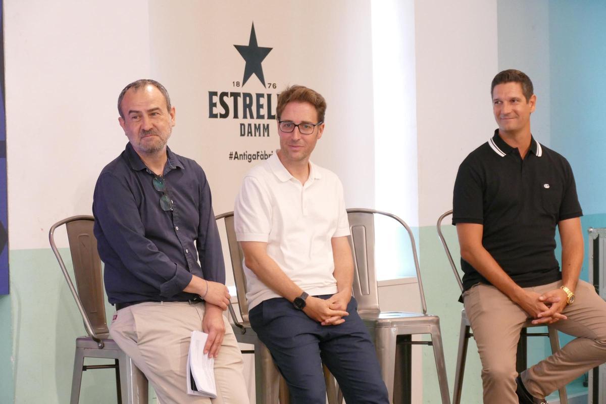 EN IMATGES | El Festival Acústica presenta el cartell de la seva vint-i-tresena edició a l'Antiga Fàbrica Estrella Damm