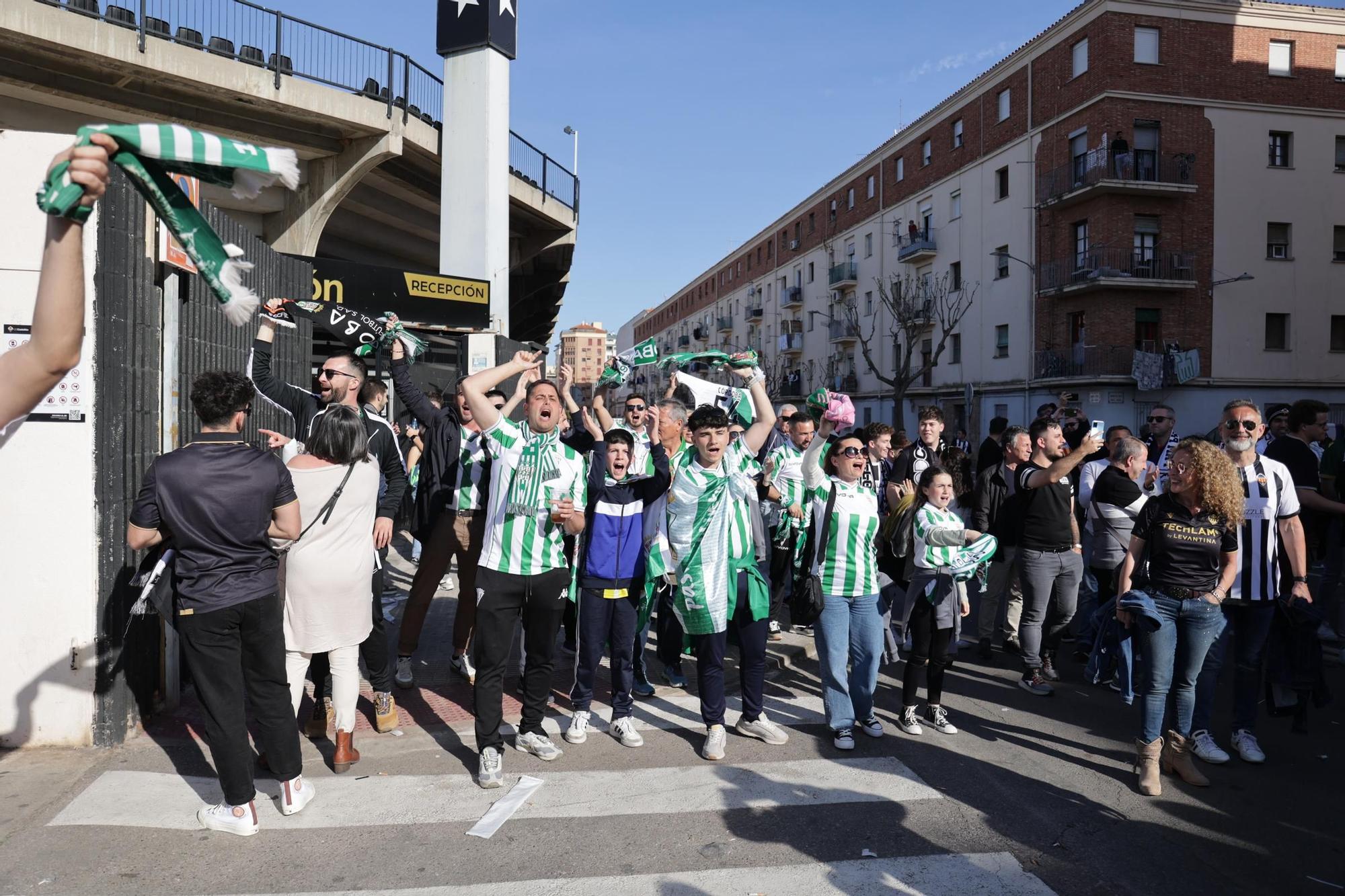 Castellón-Córdoba CF: las imágenes de la afición blanquiverde en Castalia