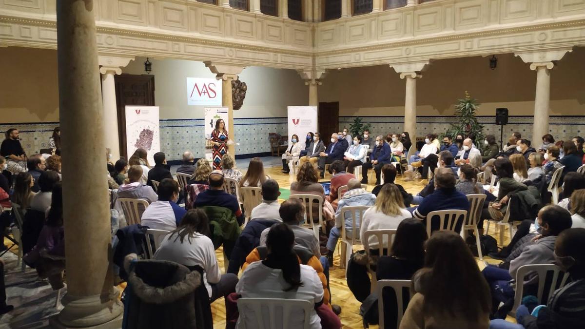 El encuentro «Relatos, risas y música para corazones voluntarios» celebrado en Teruel forma parte de las actividades.
