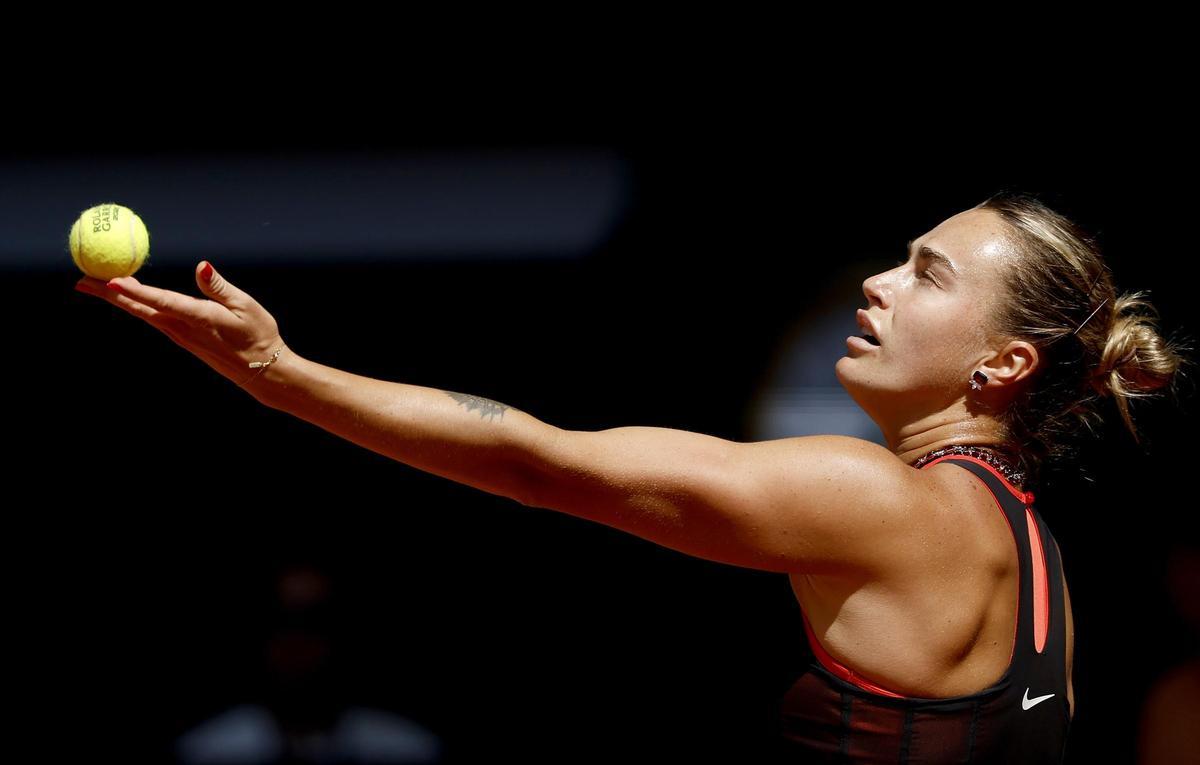 Sabalenka se mostró muy sólida en los momentos decisivos de cada set.