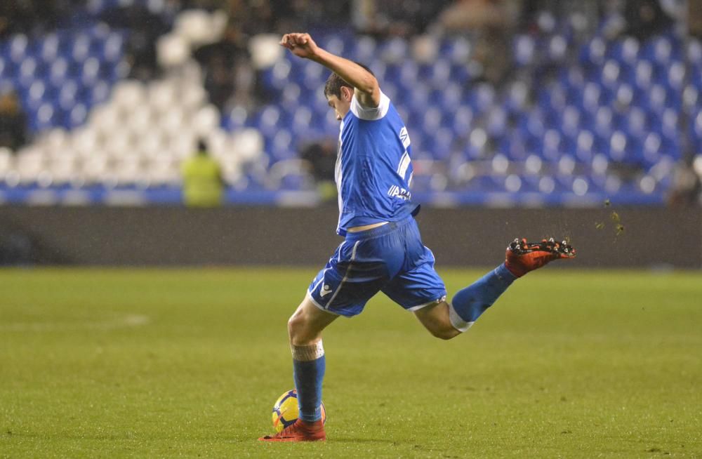 El Dépor cae en Riazor ante el Valencia