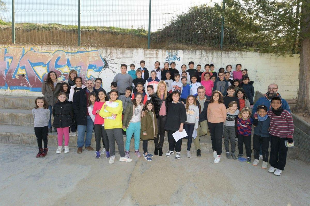 image-2 image-2