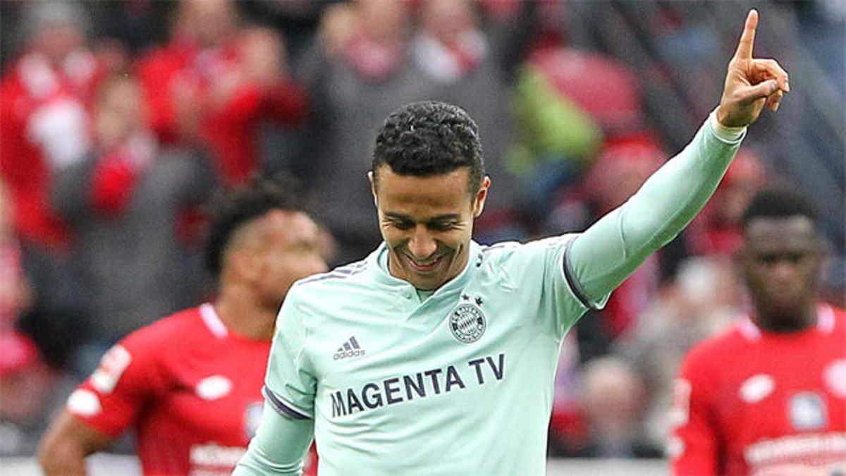 Thiago Alcántara dio el triunfo al Bayern de Múnich