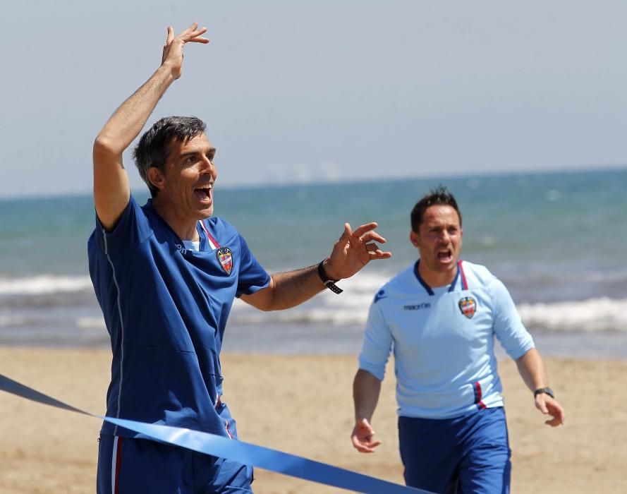 Entrenamiento del Levante en la Patacona