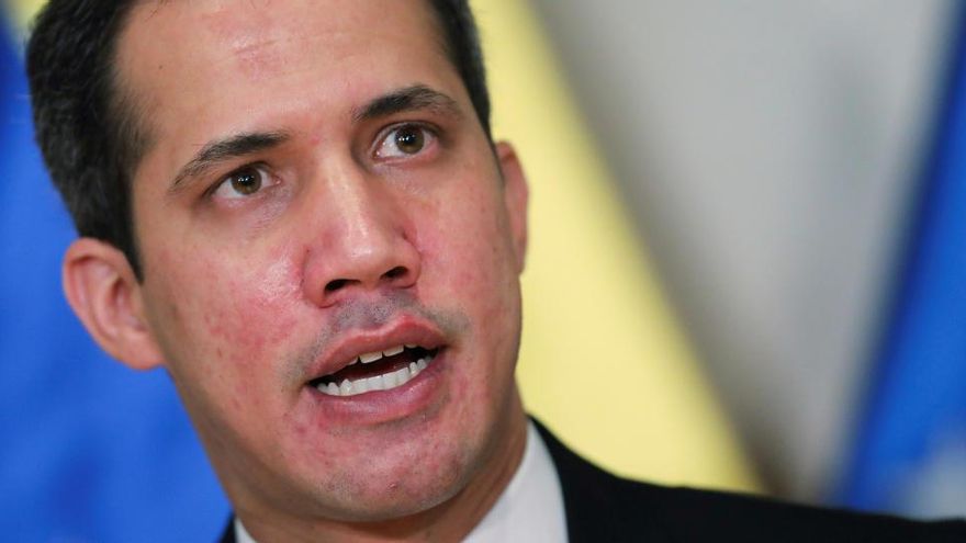 Juan Guaidó, durante una rueda de prensa en Caracas