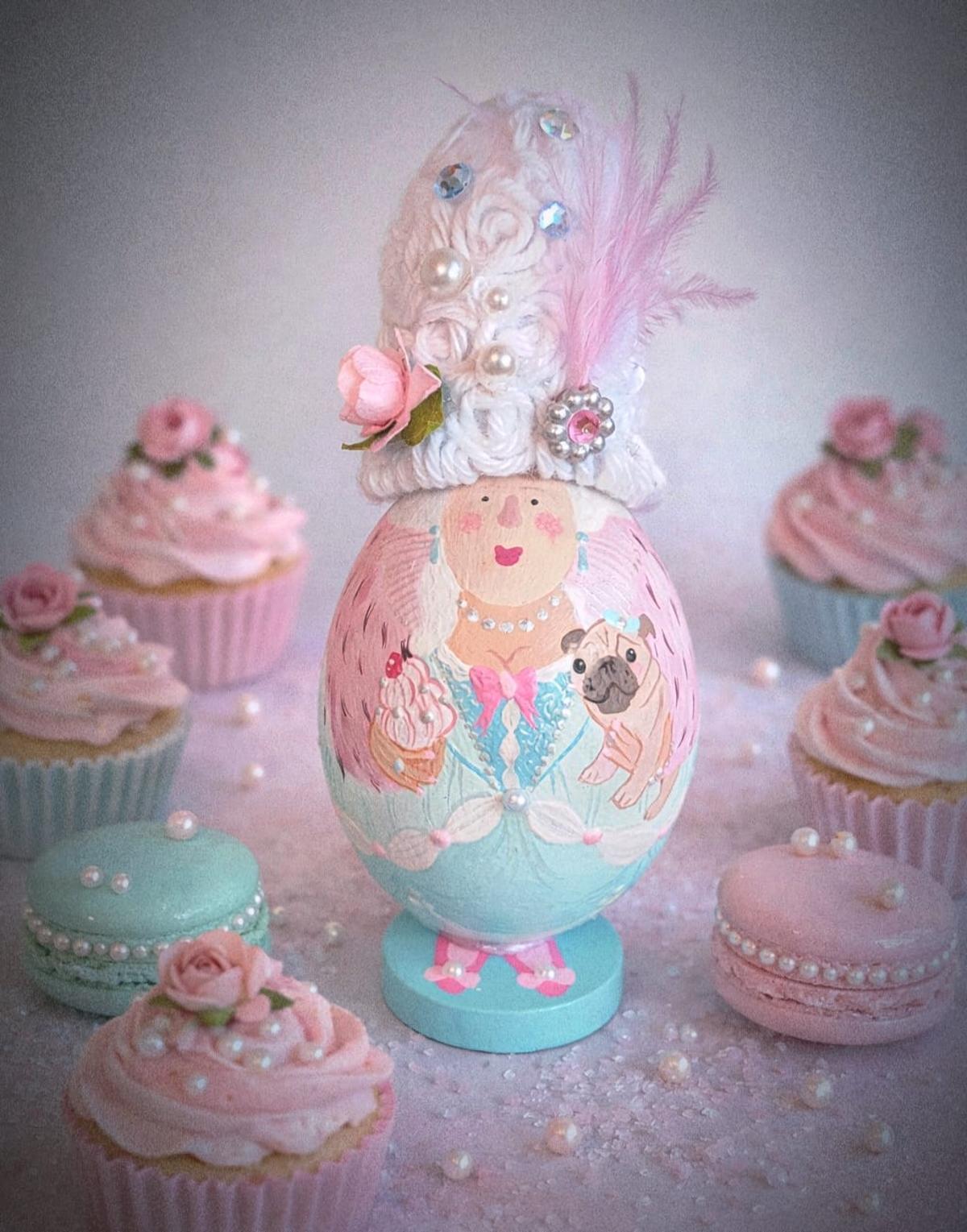 Güevo Pinto de María Antonieta, inspirado en la serie "Los Bridgerton", de Patricia Saco.