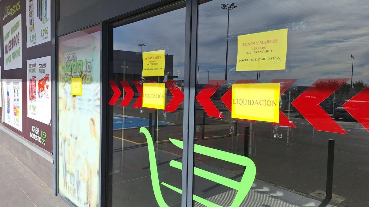 El Cash Domestic del espacio comercial Vila-real Center podría tener relevo en breve.