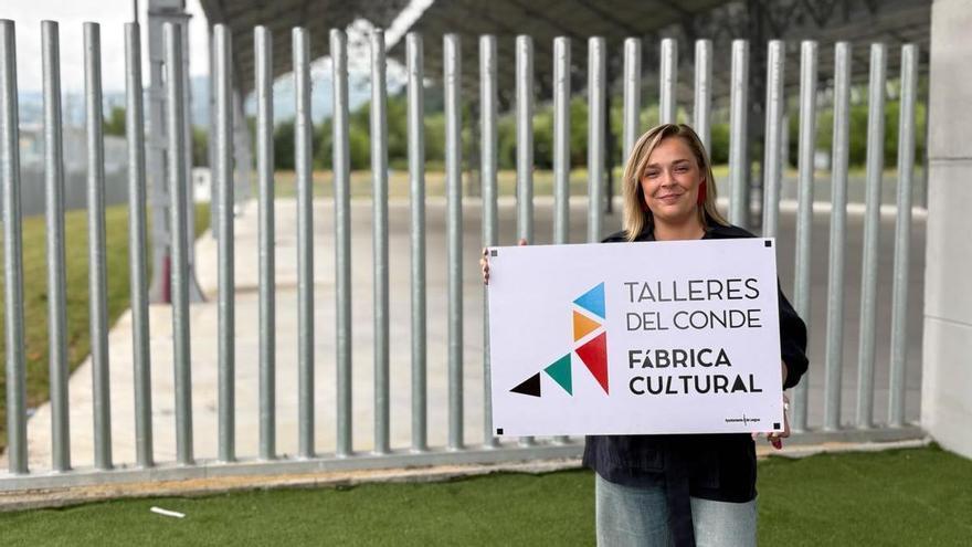 El ferial de Talleres del Conde en Langreo echa a andar como la "Fábrica cultural" y nueva imagen con diseño local