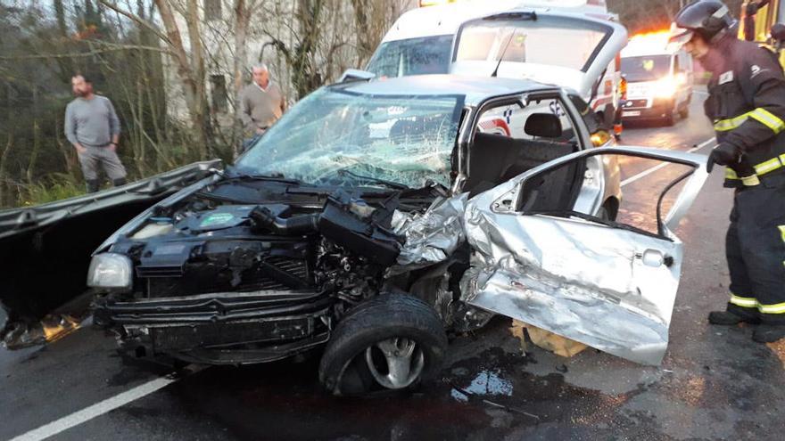 Cinco heridos en un grave accidente de tráfico en Llanes