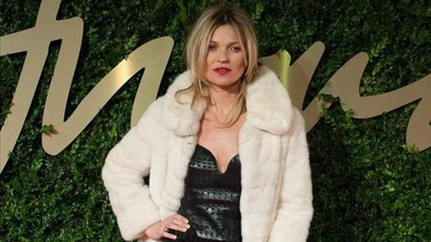 La moda británica se rinde a Kate Moss