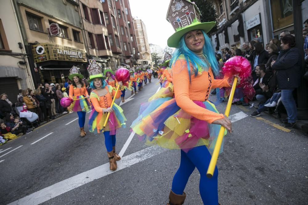 Oviedo celebra su Antroxu