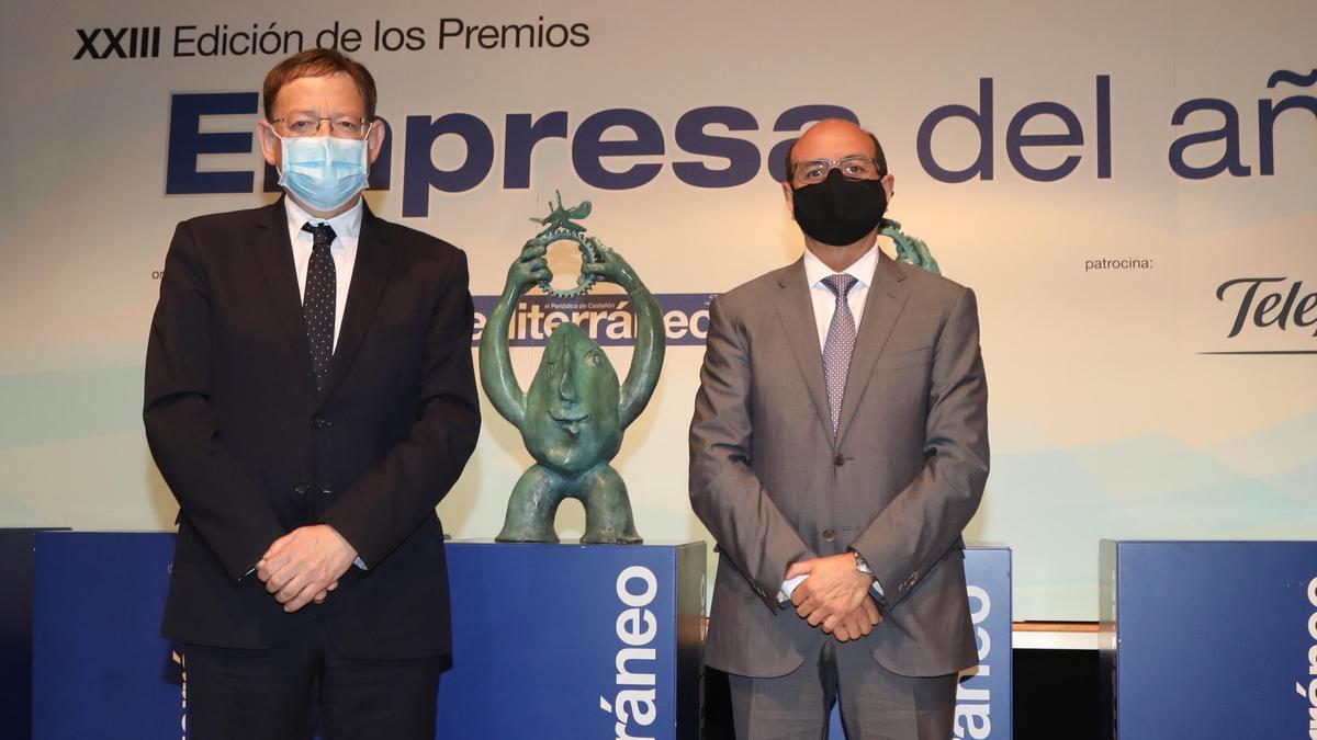 Ximo Puig y Roberto Solsona, CEO de Frost-trol, firma reconocida como Empresa del Año en la última edición.
