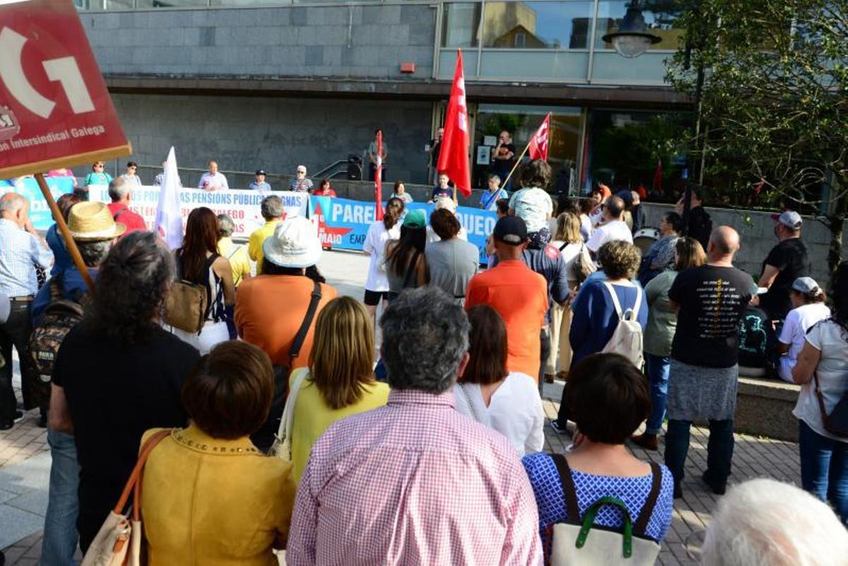 Guillerme Ignacio se encargó de dirigirse a los asistentes. |   // G.N.