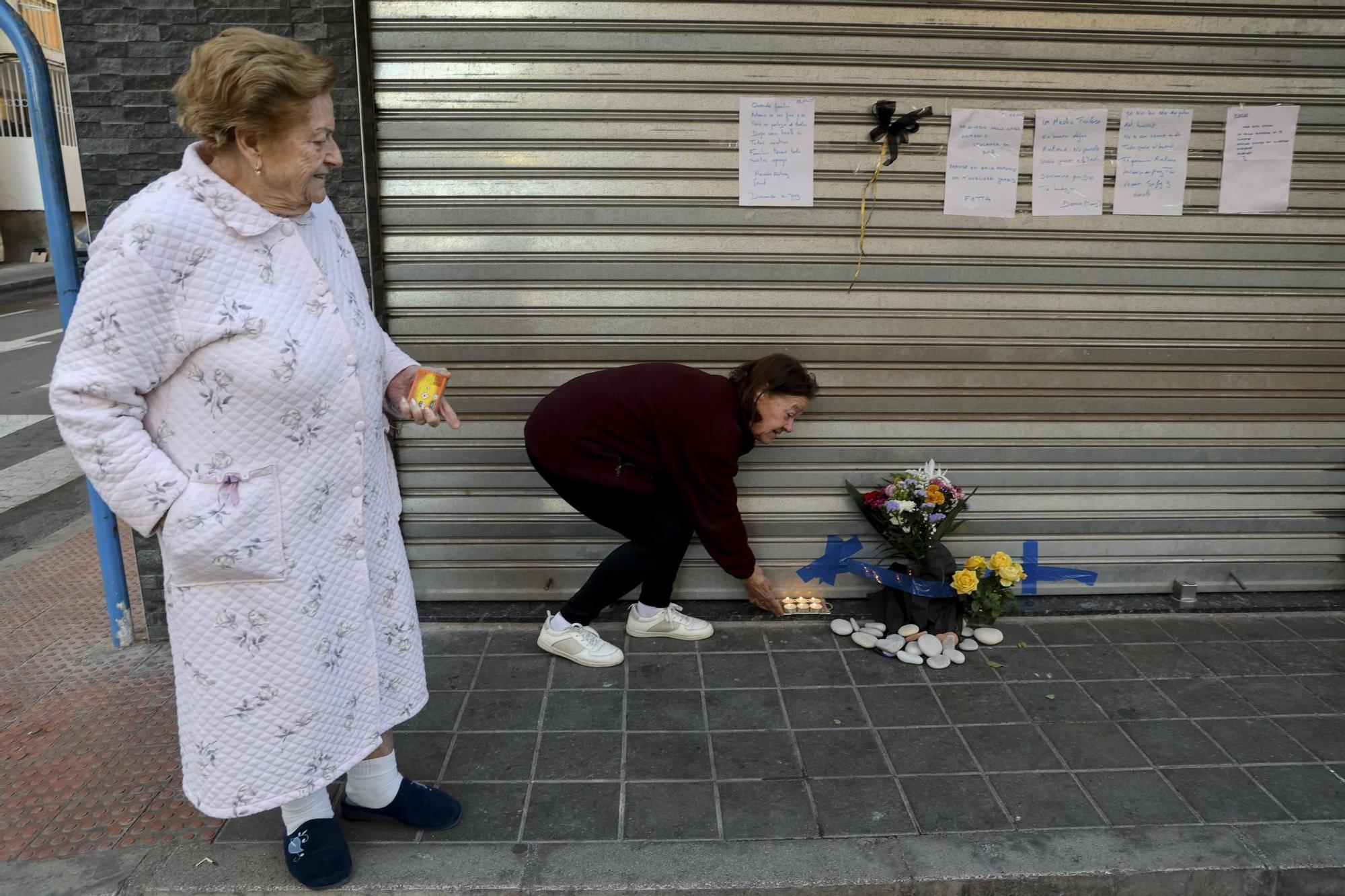 Vecinos de Colonia Requena de Alicante lloran la muerte de Antonio Colomina