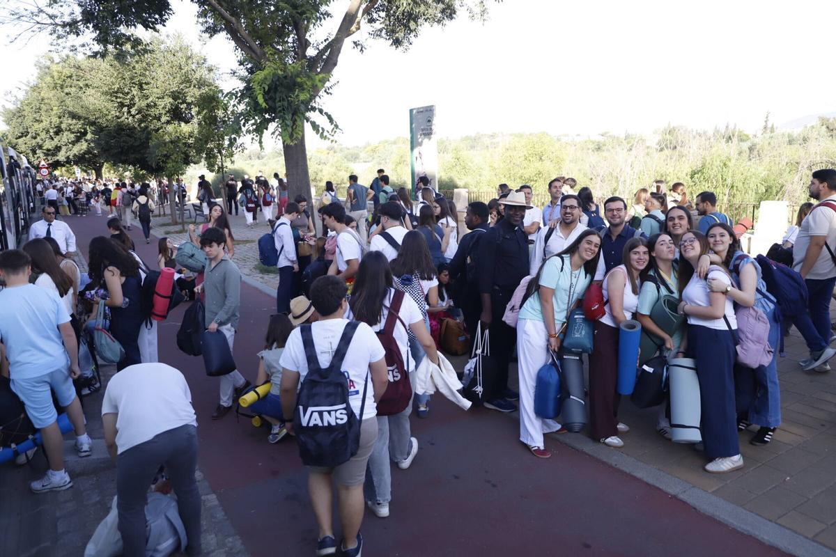 Más de 1.200 jóvenes cordobeses ponen rumbo a Madrid para encontrarse con León XIV