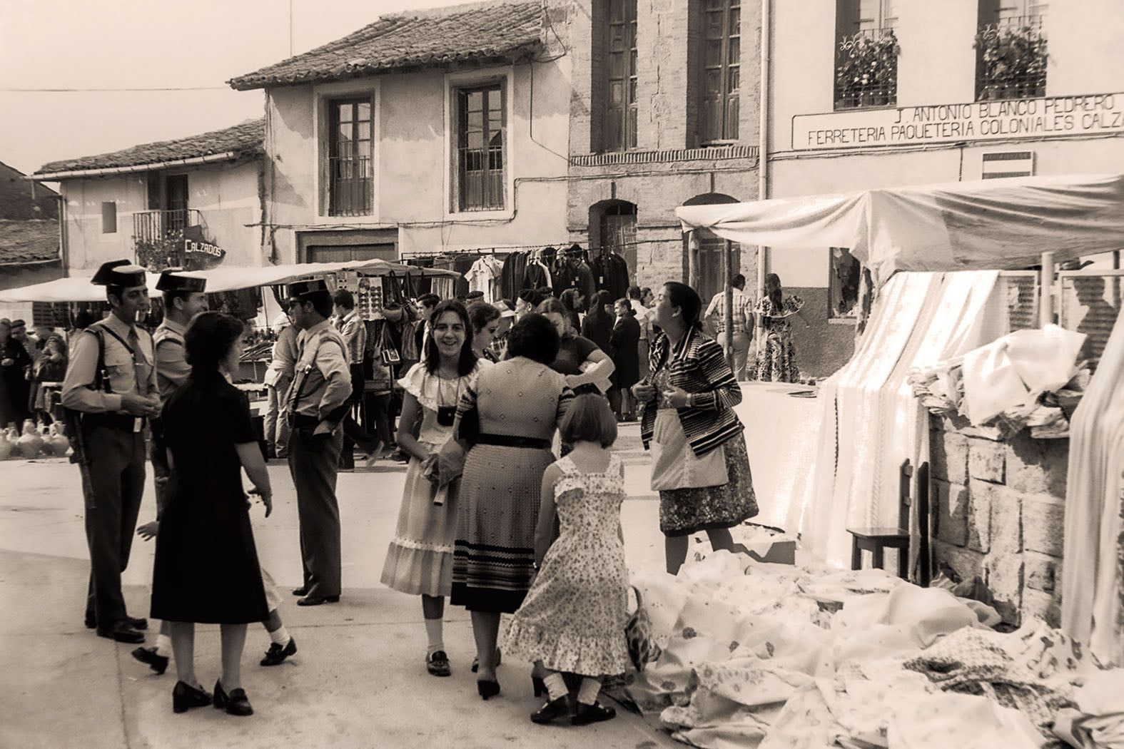 Feria de la Carballeda, Rionegro del Puente (Zamora). 1978._7.jpg