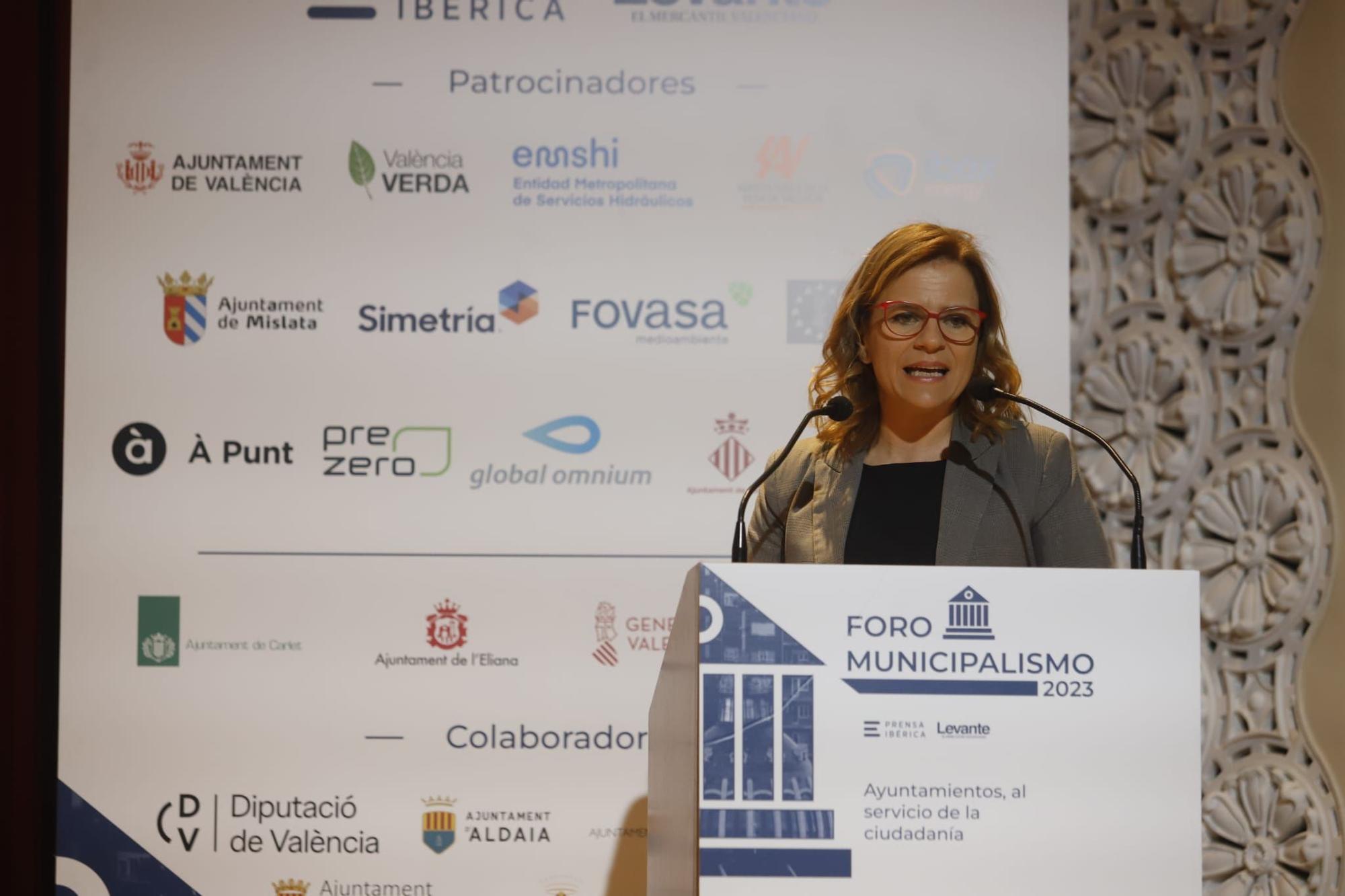 El foro de municipalismo de Levante-EMV, en imágenes