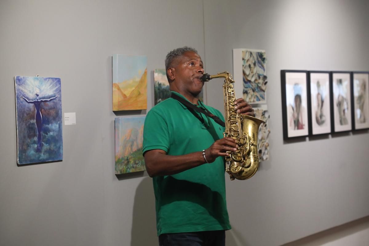 La exposición ‘Revel-Arte’, en imágenes