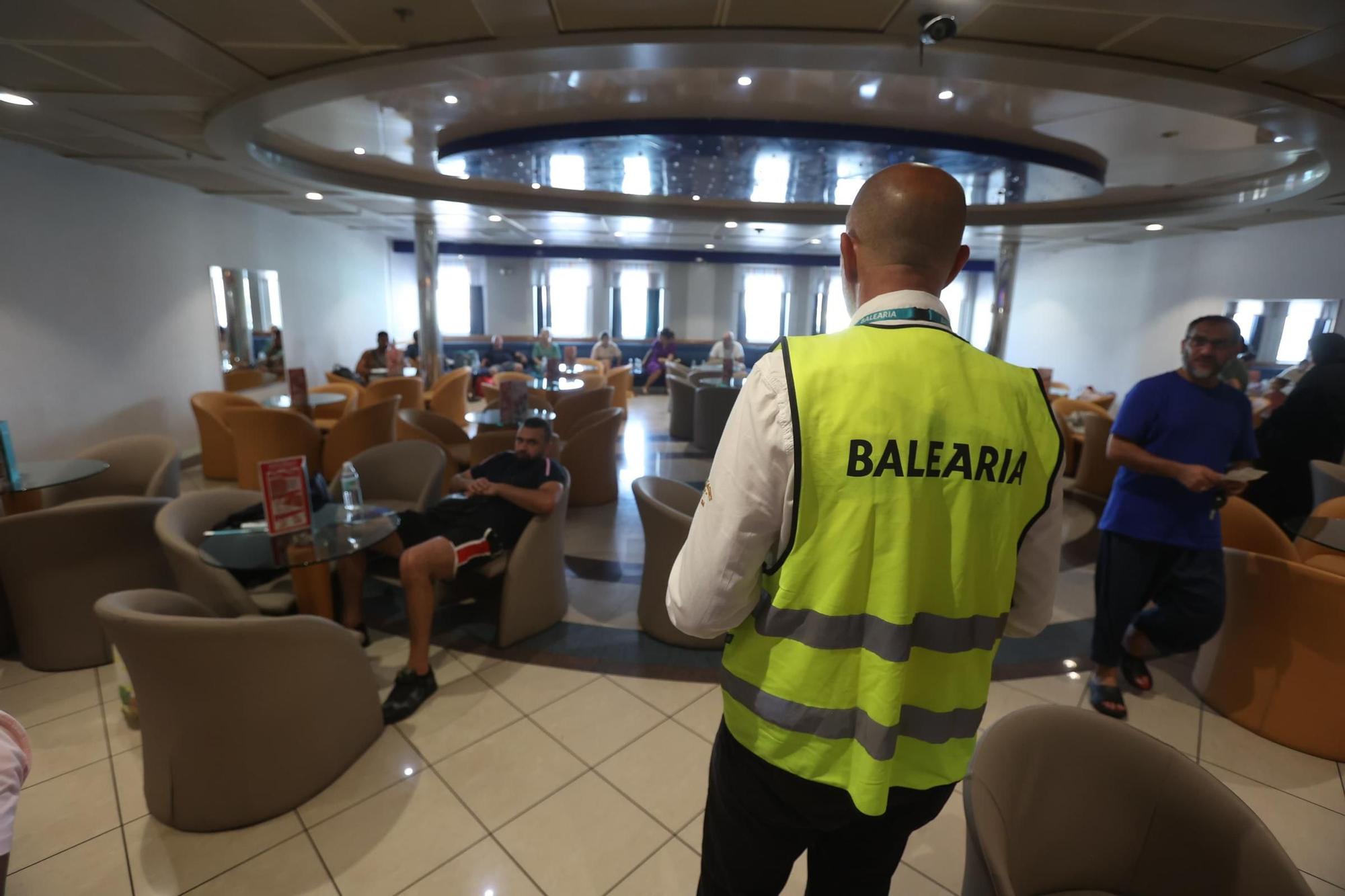 Así es el Ferry Balearia