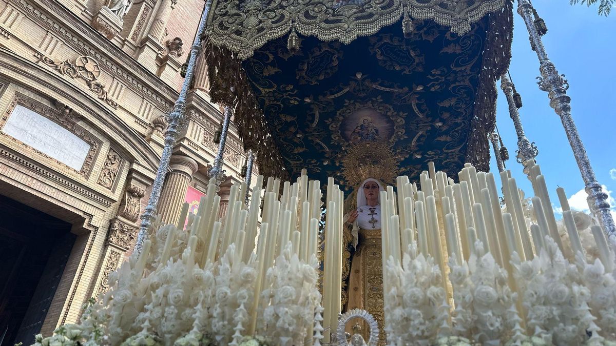 Virgen de la Consolación de la Sed en la salida.