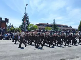 La Brilat conmemora su 60 aniversario con una parada militar en Cabo Noval
