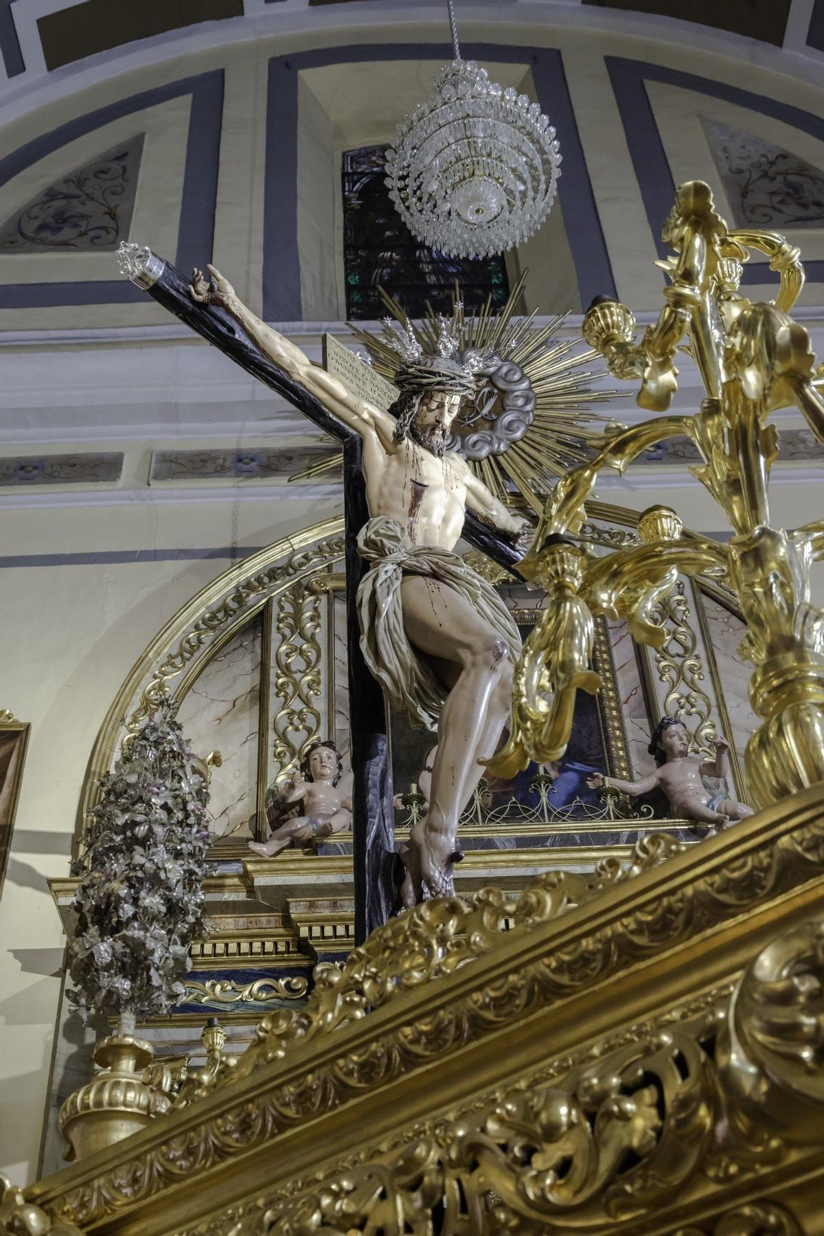 El Cristo de los Desamparados en su paso