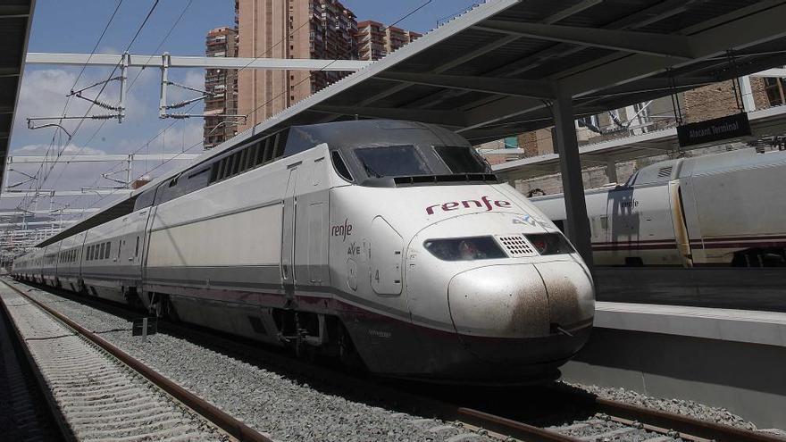 Renfe posa a la venda aquest divendres una nova tanda de bitllets d&#039;AVE a 25 euros