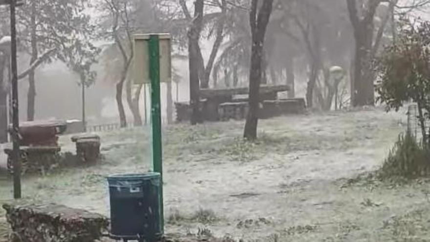 Nieve en la sierra de Cabra.