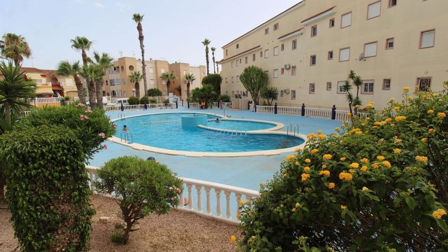 Compra de casas en Canarias: bajos con piscina y terraza a la venta desde 29.000 euros