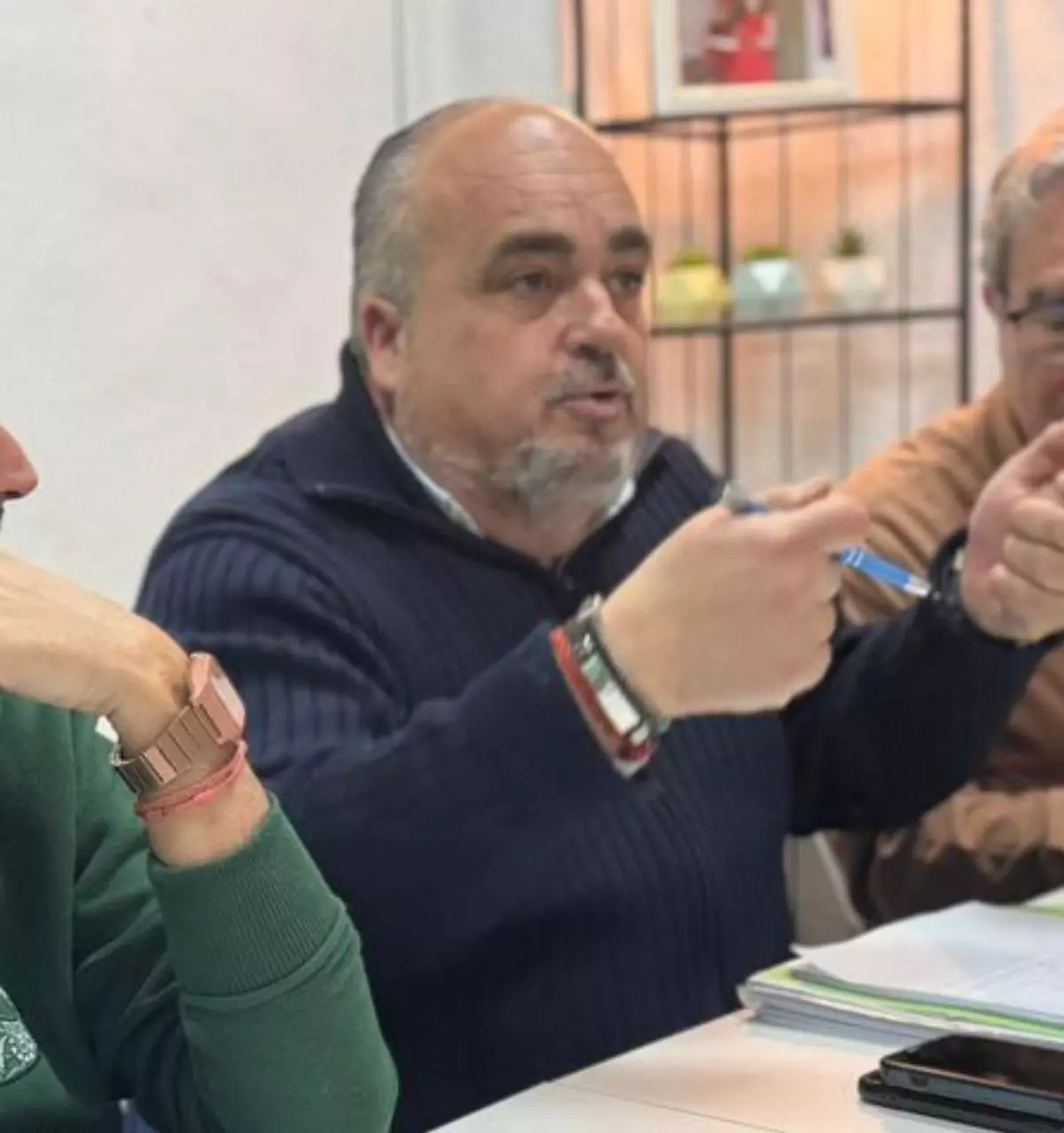 Denuncian falta de médicos en Los Nietos y Los Urrutias por miedo a agresiones
